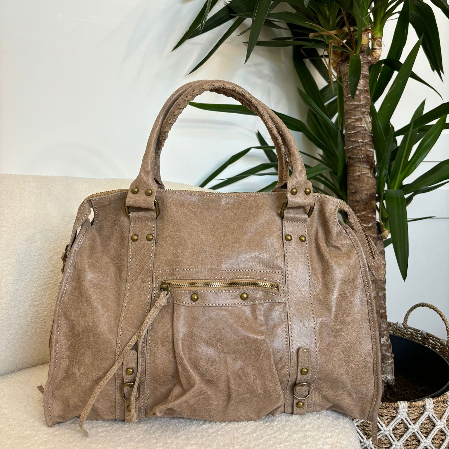 SAC CUIR MATE CAPUCINE L