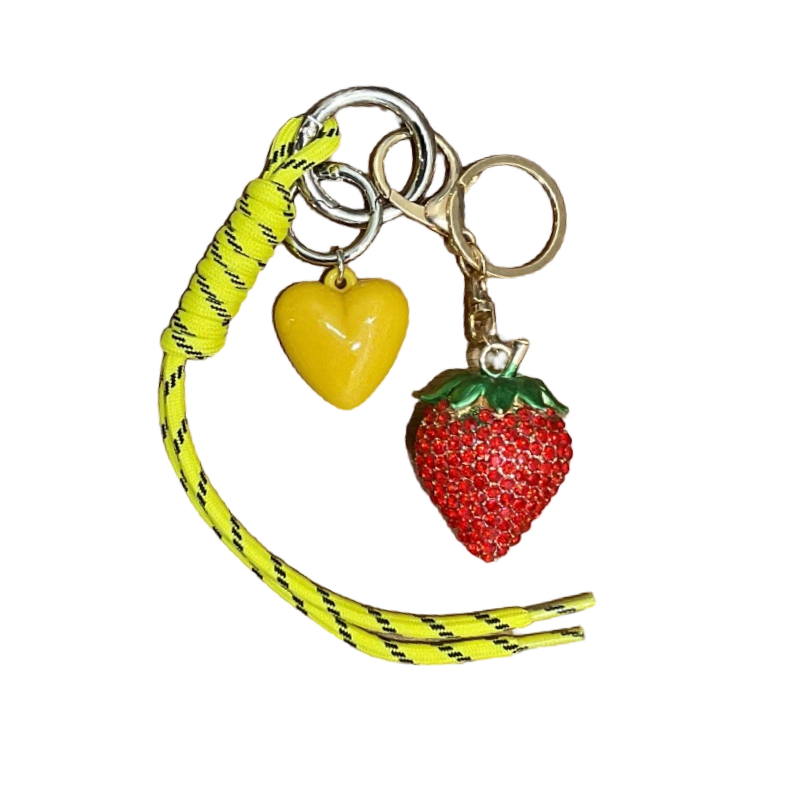 BIJOU DE SAC FRUIT FRAISE BS528
